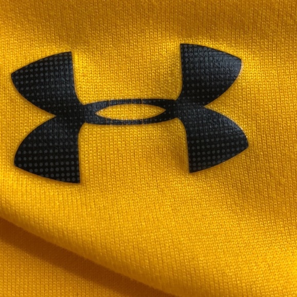 Yellow Under Armour Tee Size Medium - Picture 5 of 6